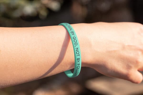 "I Am Known By God, Not By Followers" Wristband - Image 5