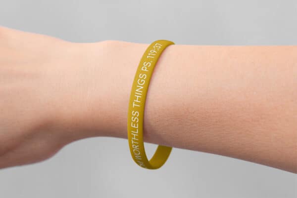 "Turn My Eyes From Worthless Things" Wristband - Image 8